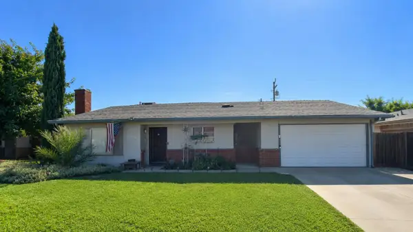 2244 Fairmont Drive, Hanford, CA 93230
