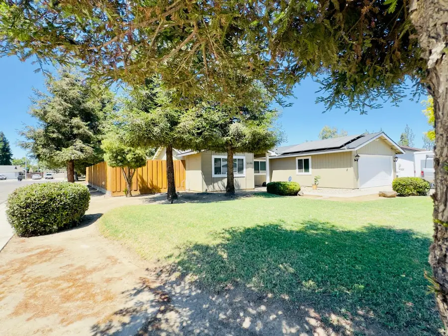 5146 W Dartmouth, Visalia, CA 93277 - #3