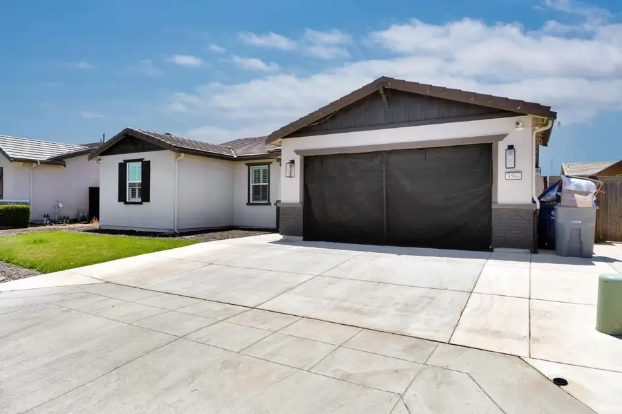3586 White Sands Drive, Madera, CA 93637 - #2