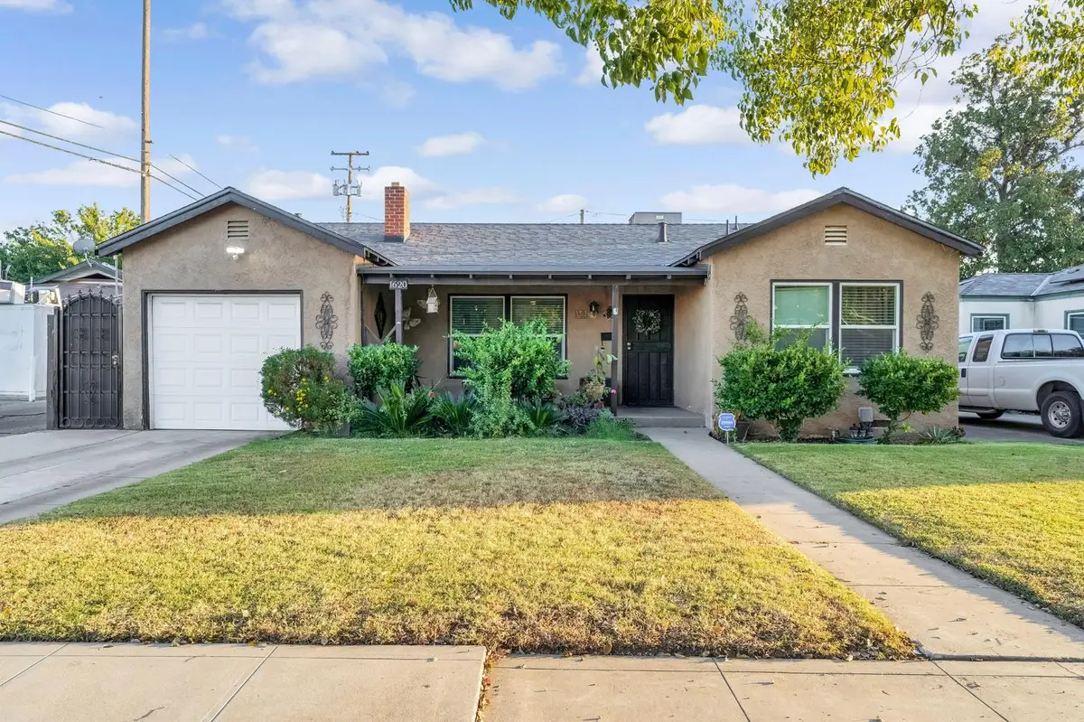 1620 E Michigan Avenue, Fresno, CA 93704 - #1