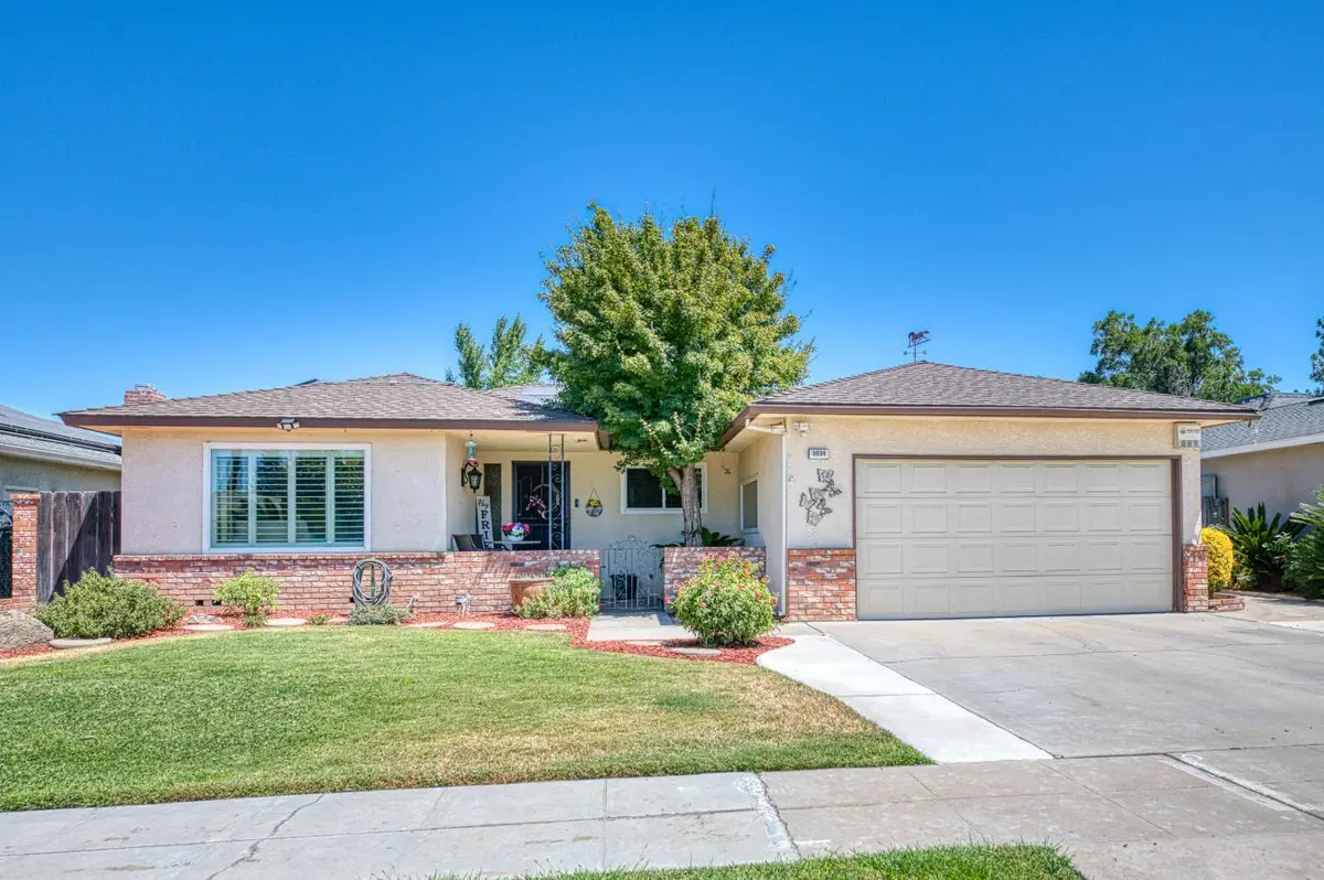 3034 W Indianapolis Avenue, Fresno, CA 93722 - #1