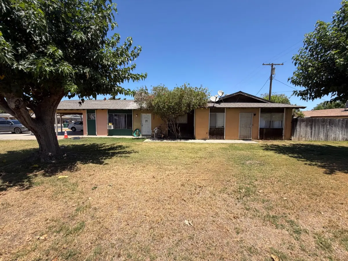 1991 Parker Place, Hanford, CA 93230 - #1