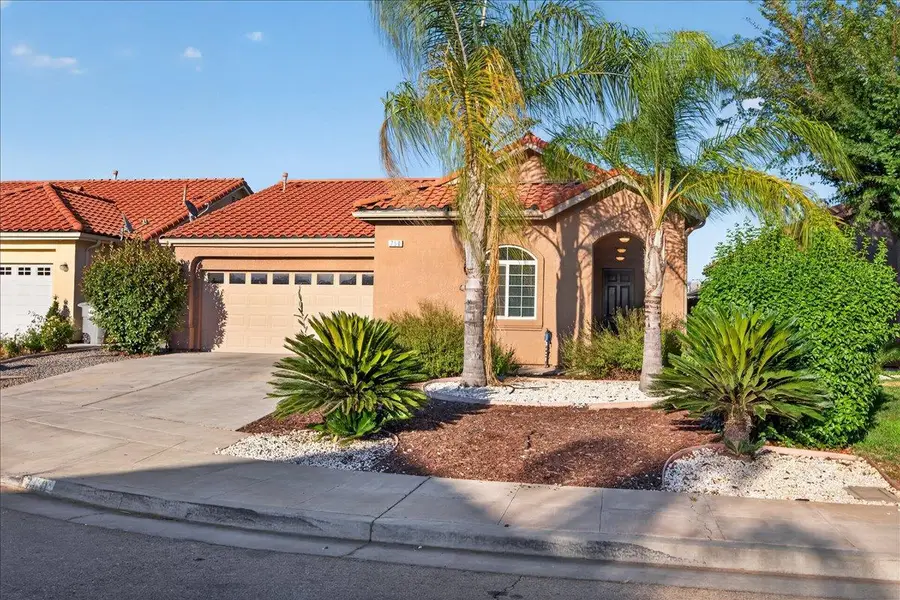 750 Celaya Way, Orange Cove, CA 93646 - #2