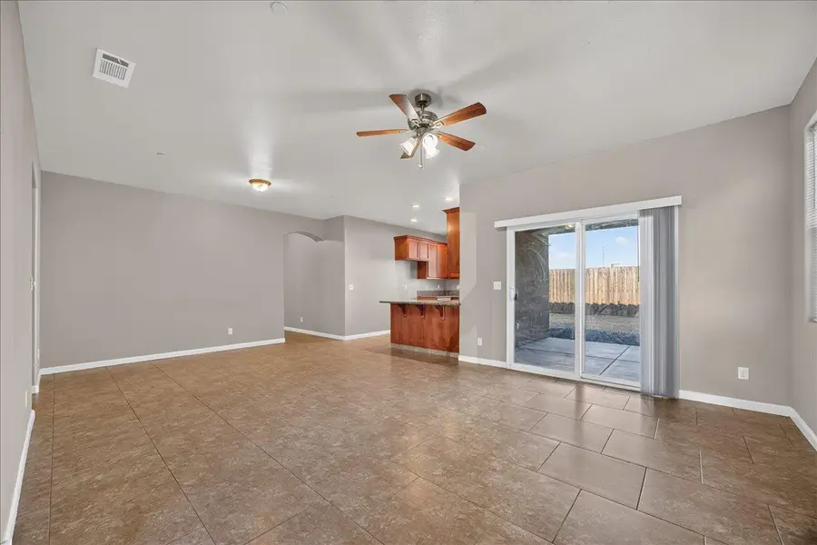 750 Celaya Way, Orange Cove, CA 93646 - #3