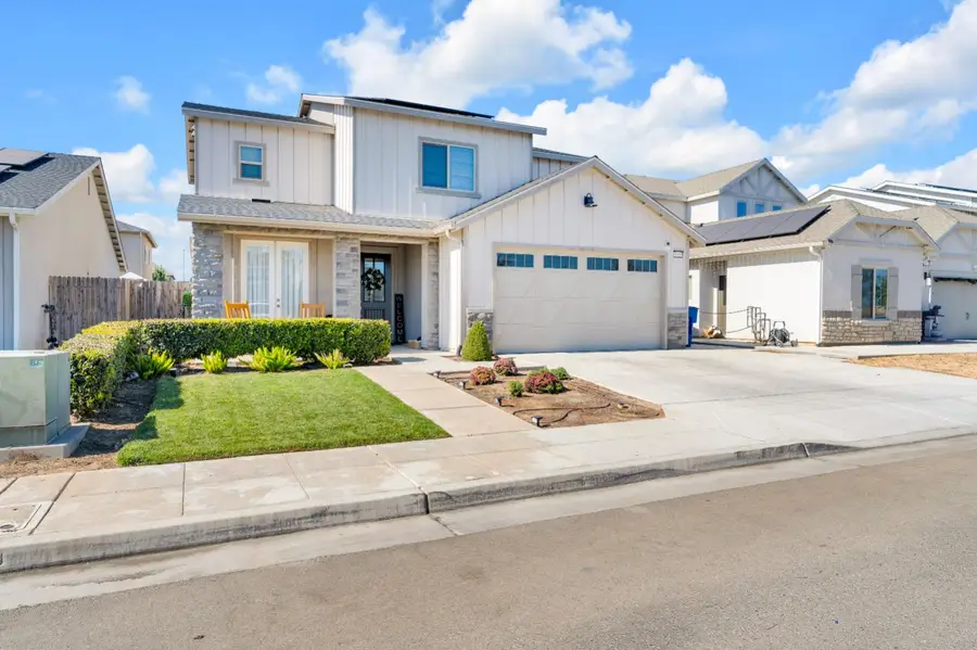 5955 E Belgravia Avenue, Fresno, CA 93727 - #2