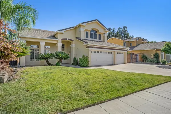 2463 Twain Avenue, Clovis, CA 93611
