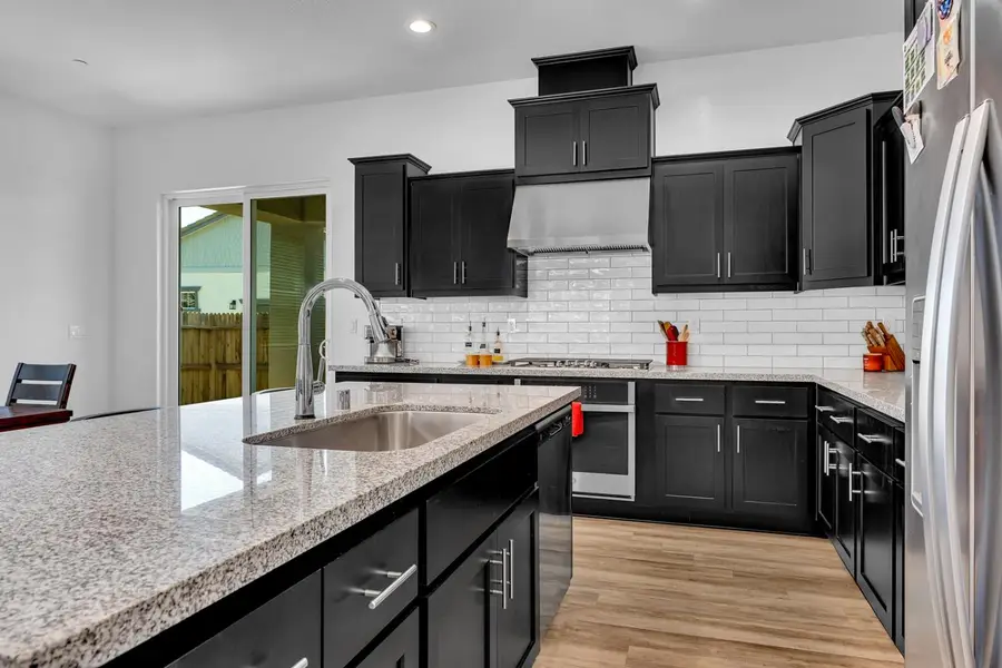 253 Peters Lane S, Madera, CA 93636 - #2