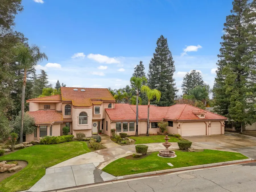 375 W Hagler Avenue, Fresno, CA 93711 - #3