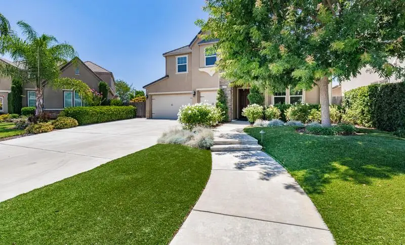 2674 Prescott Avenue, Clovis, CA 93619 - #2