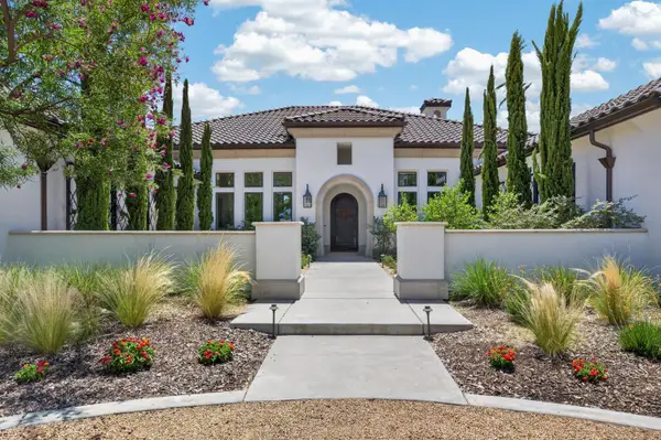 3825 Reno Avenue, Clovis, CA 93619