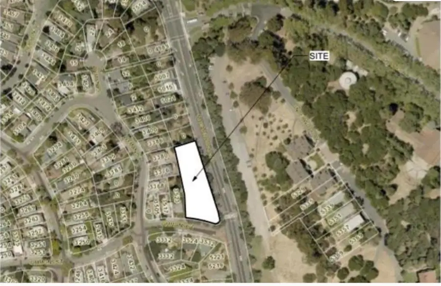 5091 Macarthur, Oakland, CA 94619 - #2