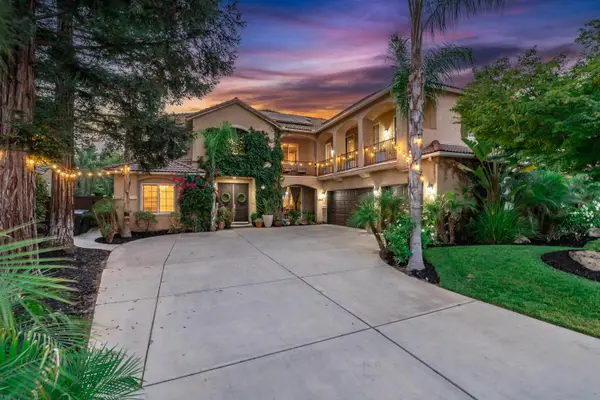 1720 N Filbert Avenue, Clovis, CA 93619