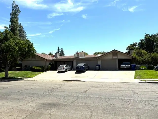 284 W Lexington Avenue, Fresno, CA 93711 - #3