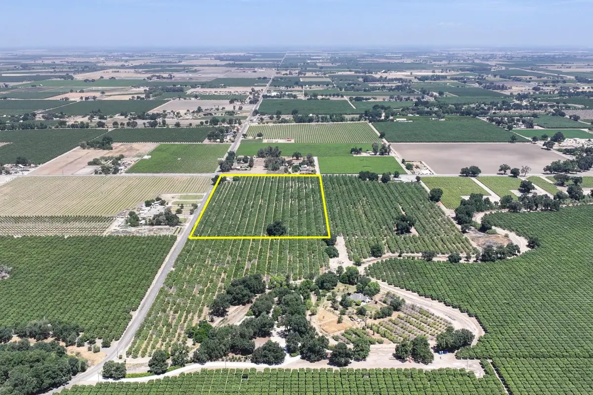 9031 21st Avenue, Lemoore, CA 93245 - #1