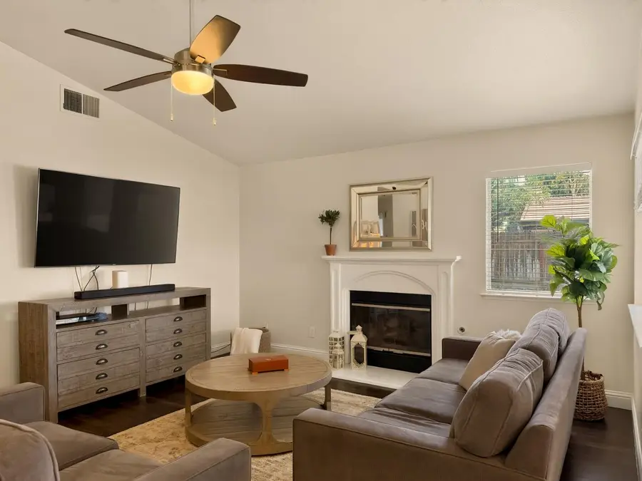5451 N State Street, Fresno, CA 93722 - #3