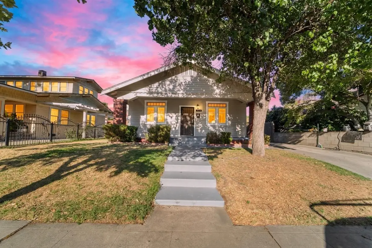 814 N Roosevelt Avenue, Fresno, CA 93728 - #1