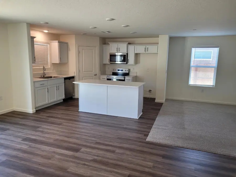 2012 Richard Avenue, Sanger, CA 93657 - #3