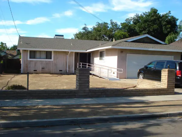 4769 E Mckenzie Avenue, Fresno, CA 93702