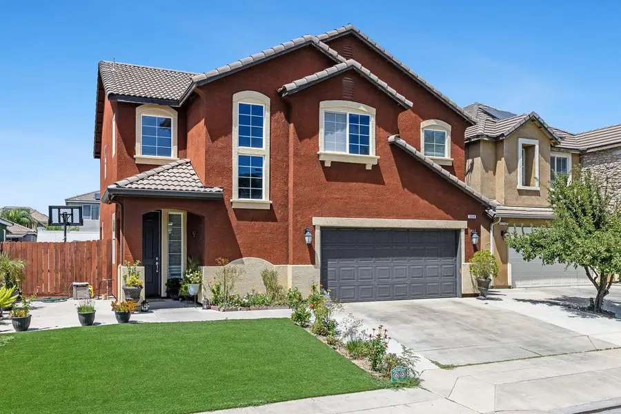 6568 E Braly, Fresno, CA 93727 - #2