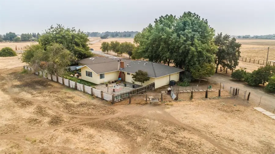 13338 E Herndon Avenue, Clovis, CA 93619 - #2