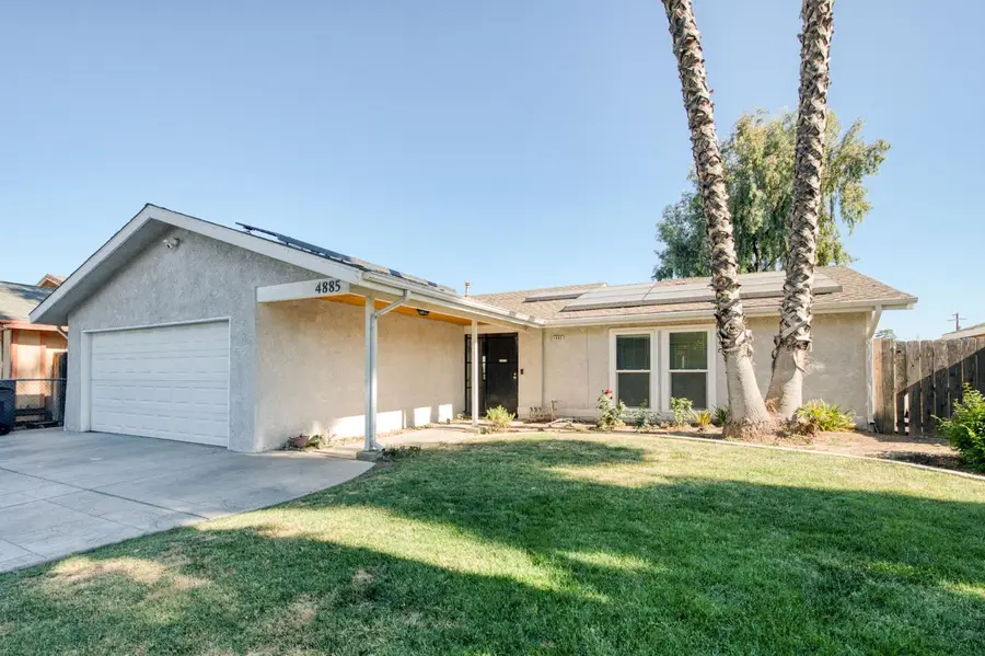 4885 E Atchison Avenue, Fresno, CA 93725 - #2