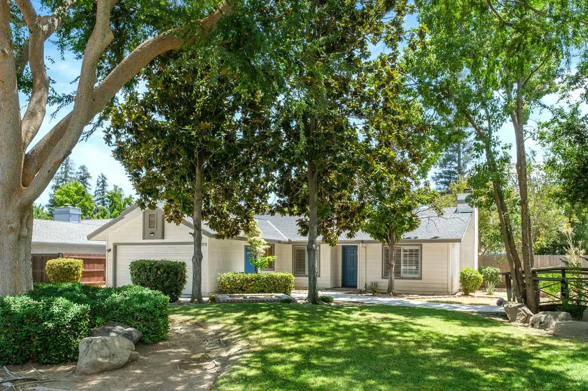 4337 W Palo Alto Avenue, Fresno, CA 93722 - #1