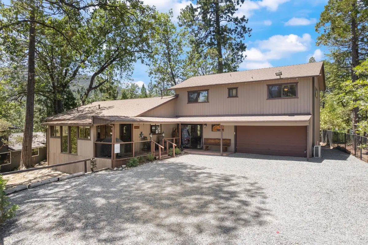 39165 Ski Slope Drive, Bass Lake, CA 93604 - #1