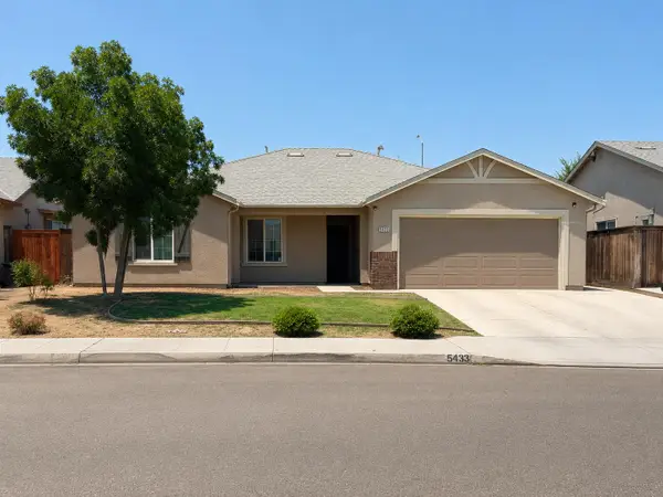 5433 E Eugenia Avenue, Fresno, CA 93727