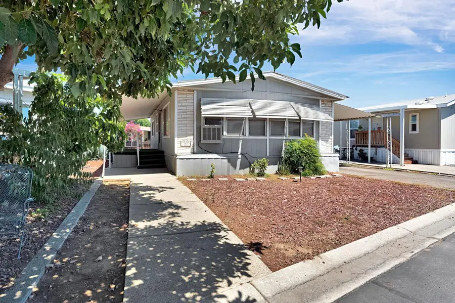1218 E Cleveland Avenue #161, Madera, CA 93638 - #3