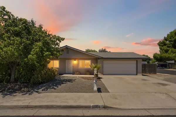 3044 Adler Avenue, Clovis, CA 93612