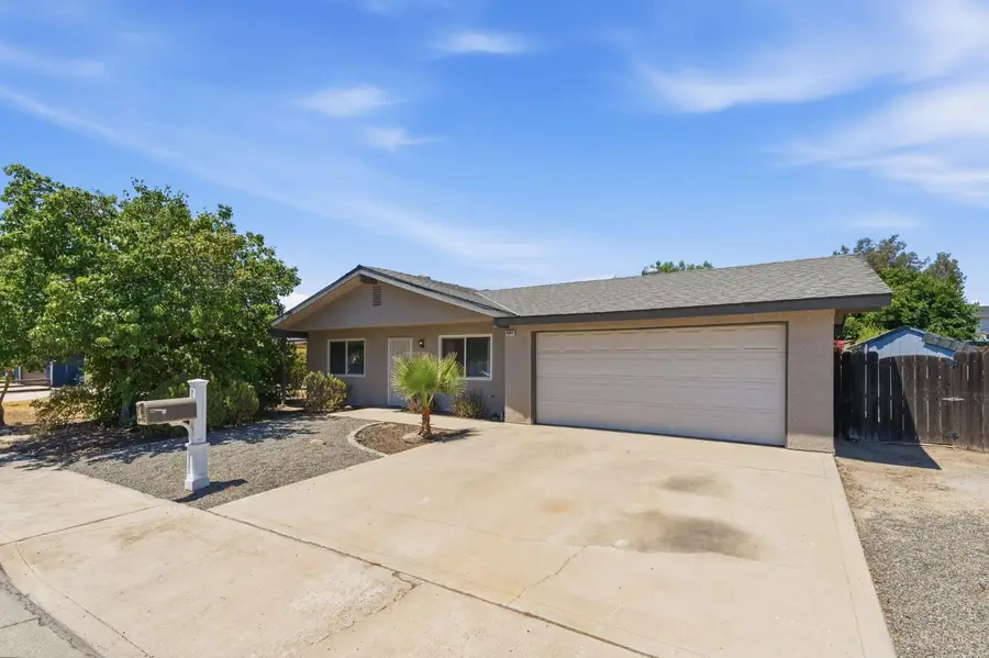 3044 Adler Avenue, Clovis, CA 93612 - #2