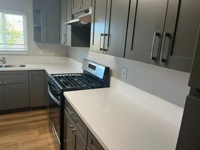 3412 E Michigan Avenue, Fresno, CA 93703 - #3