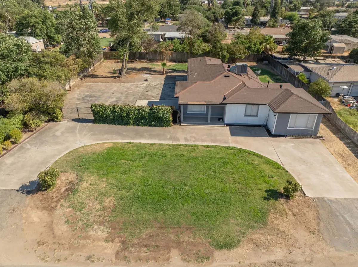 4683 W Hedges Avenue, Fresno, CA 93722 - #1