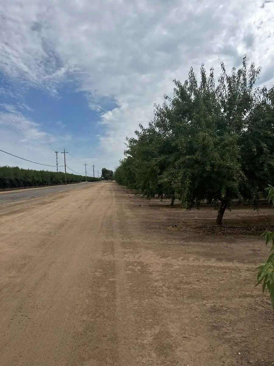 22741 Road 18 1/2, Chowchilla, CA 93610 - #3