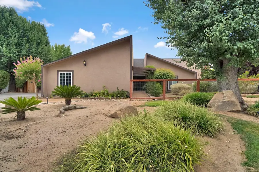 1643 W Bullard Avenue, Fresno, CA 93711 - #2