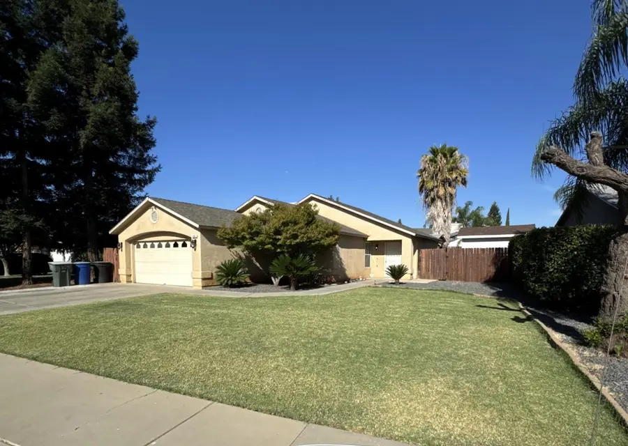 999 Harrison Avenue, Sanger, CA 93657 - #2