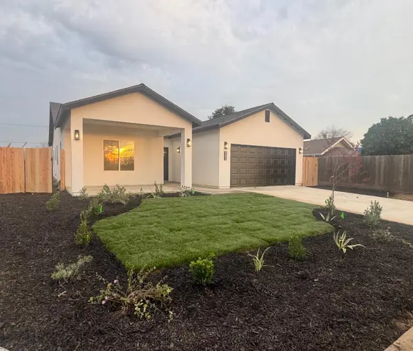 502 9th Street, Orange Cove, CA 93646