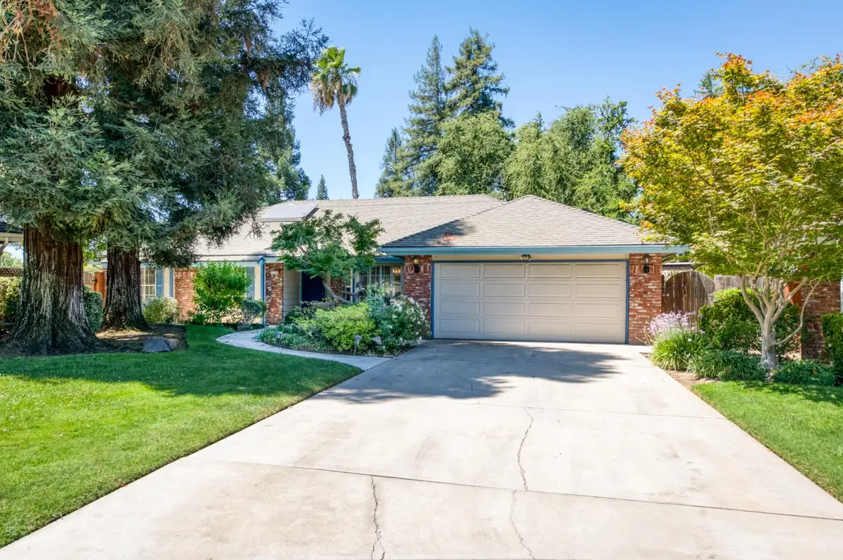 2135 W Browning Avenue, Fresno, CA 93711 - #1