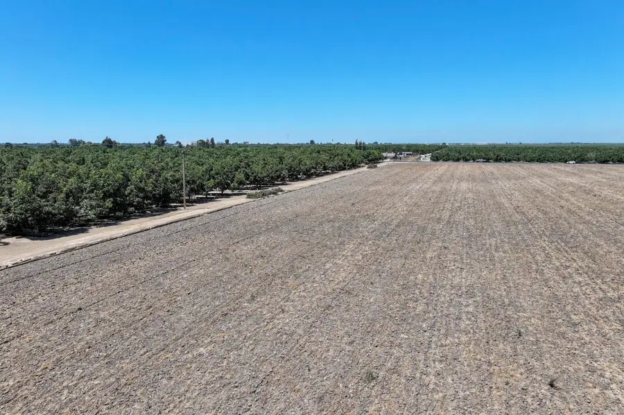 33200 Road 124, Visalia, CA 93291 - #3