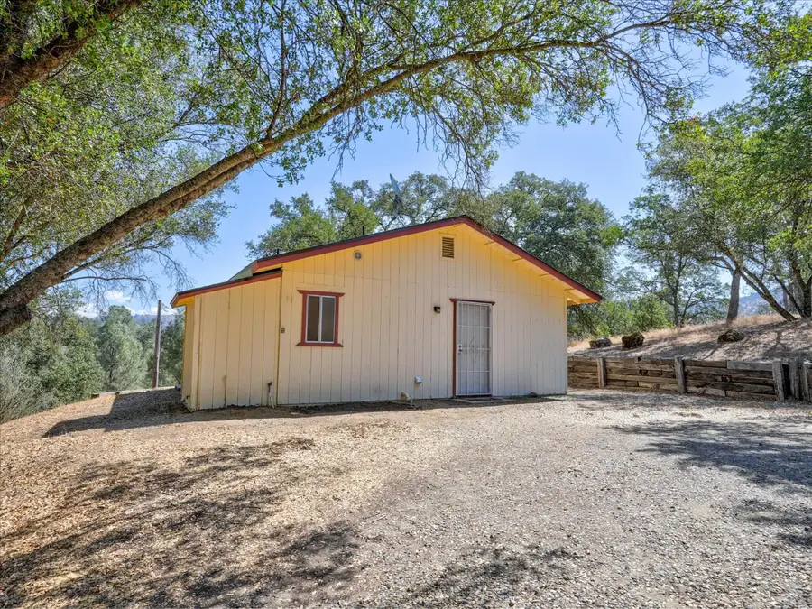 42025 Road 415, Coarsegold, CA 93614 - #2