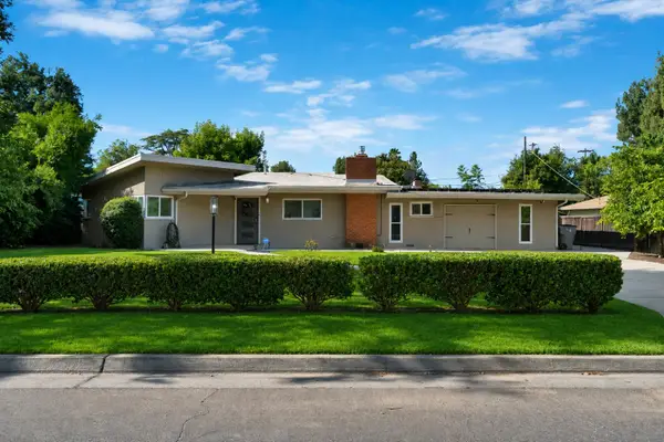 918 E Hampton Way, Fresno, CA 93704