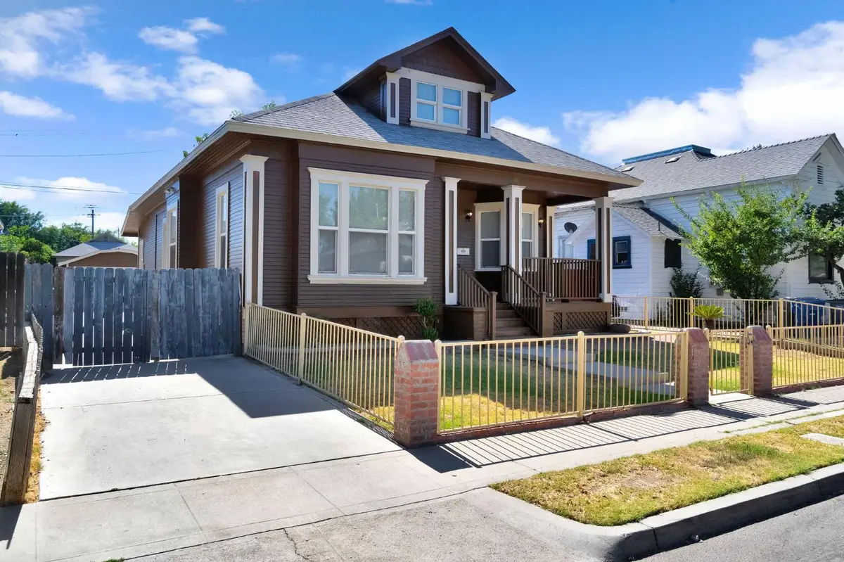 220 N College Avenue, Fresno, CA 93701 - #1
