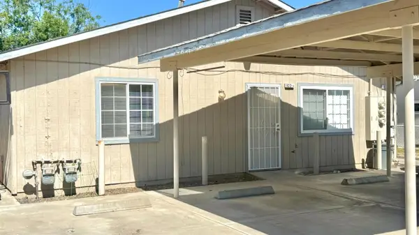 822 S Irwin Street #A, Hanford, CA 93230