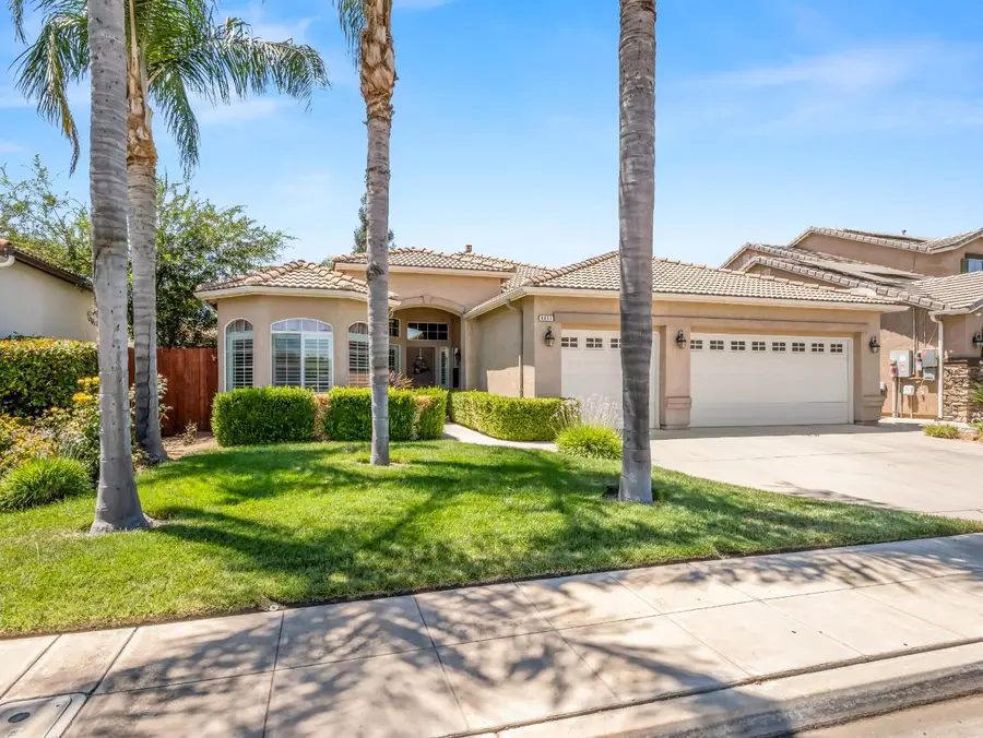 8051 N Paula Avenue, Fresno, CA 93720 - #2