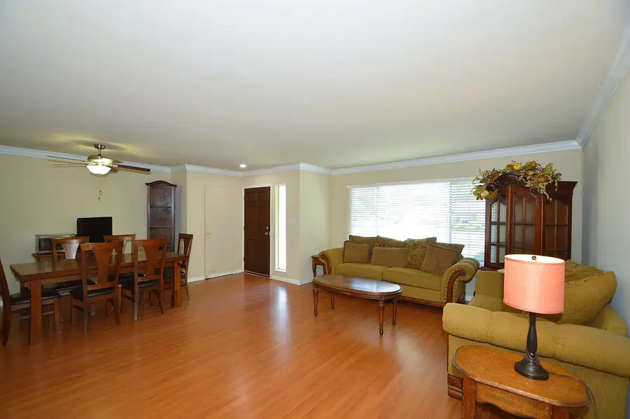 516 E Roberts Avenue, Fresno, CA 93710 - #3