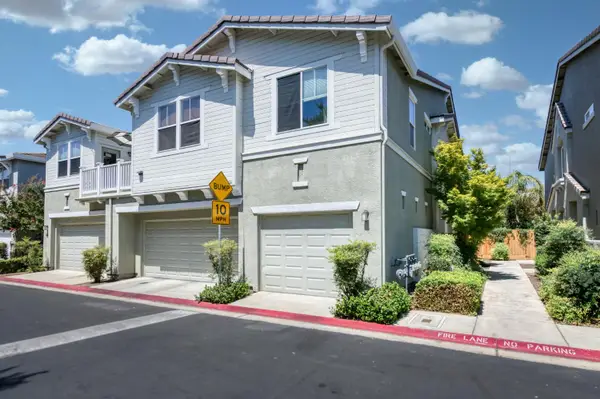 2095 Boccioni Lane, Clovis, CA 93611
