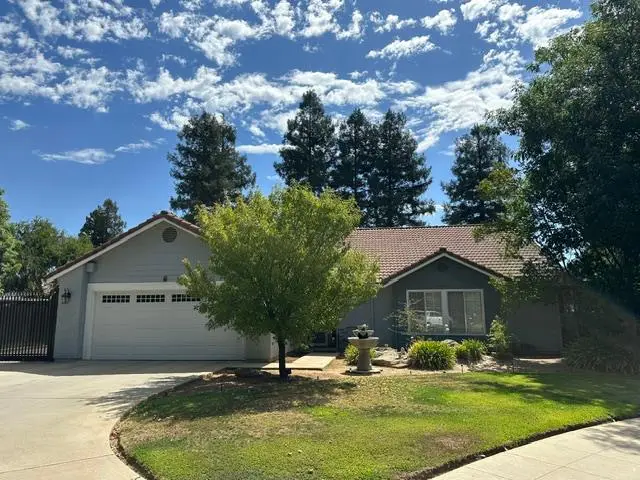 193 N N Laurel Avenue, Clovis, CA 93611 - #2