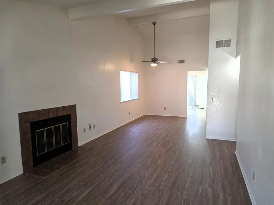 5455 N Marty Avenue #105, Fresno, CA 93711 - #2