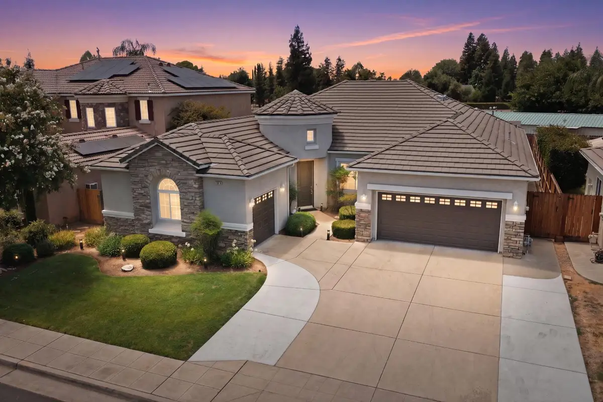 1670 N Filbert Avenue, Clovis, CA 93619 - #1