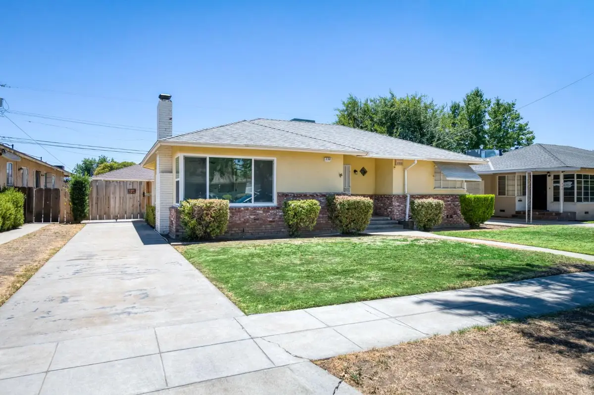 238 E Fedora Avenue, Fresno, CA 93704 - #1